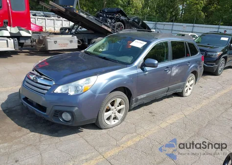 2013 Subaru Outback 2.5I Premium z USA, uszkodzony, nr VIN 4S4BRCCC3D3269650